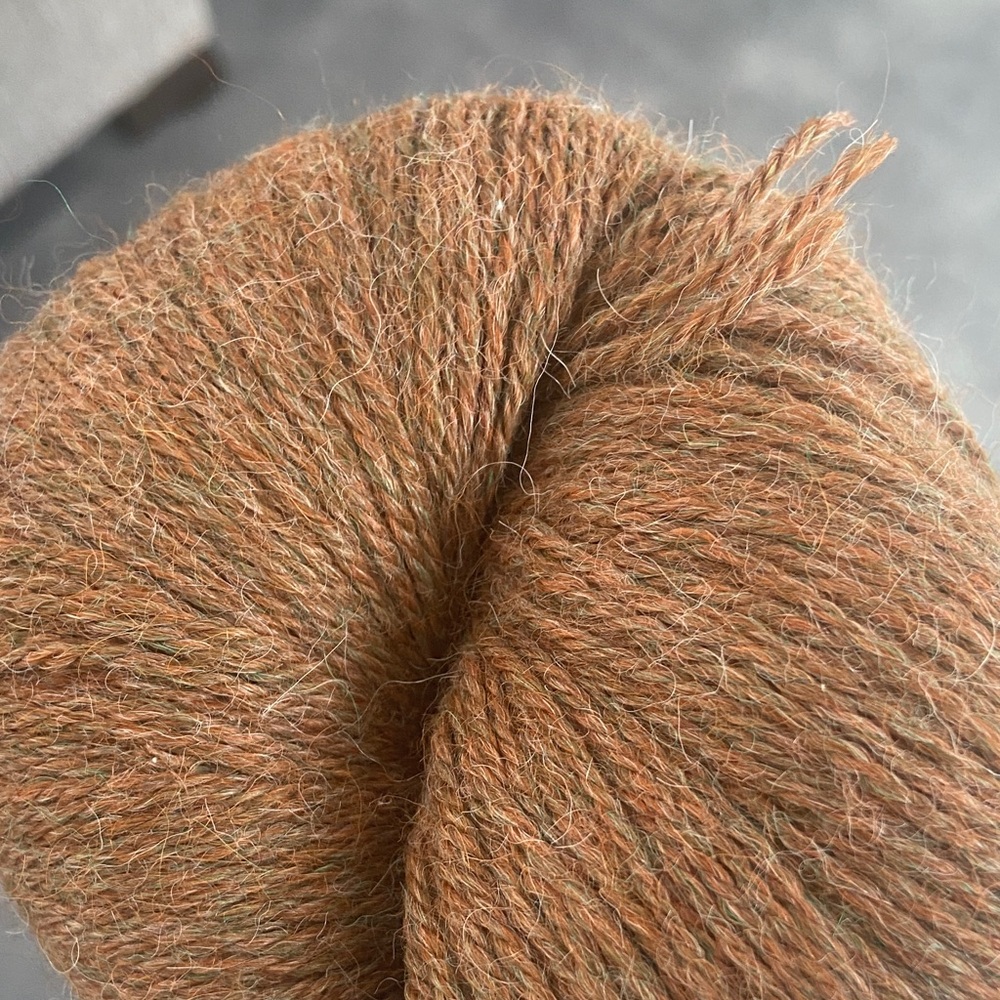 HEATHER PRIME ALPACA Yarn - WARM Brown - Picture 3 of 8